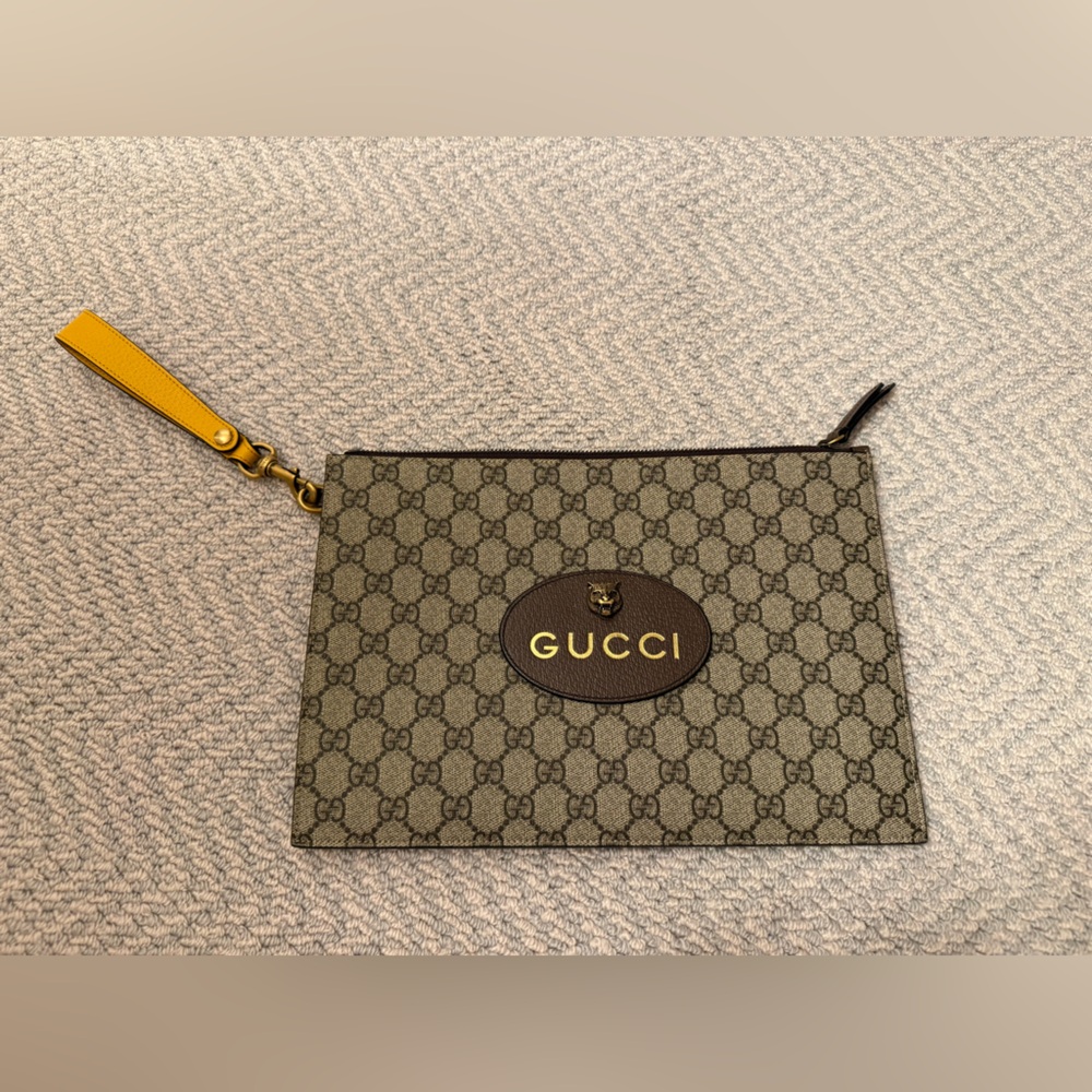 Gucci Beige GG Supreme Wristlet Pouch with Yellow Strap